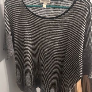 Eileen Fisher Black and White Knit Top